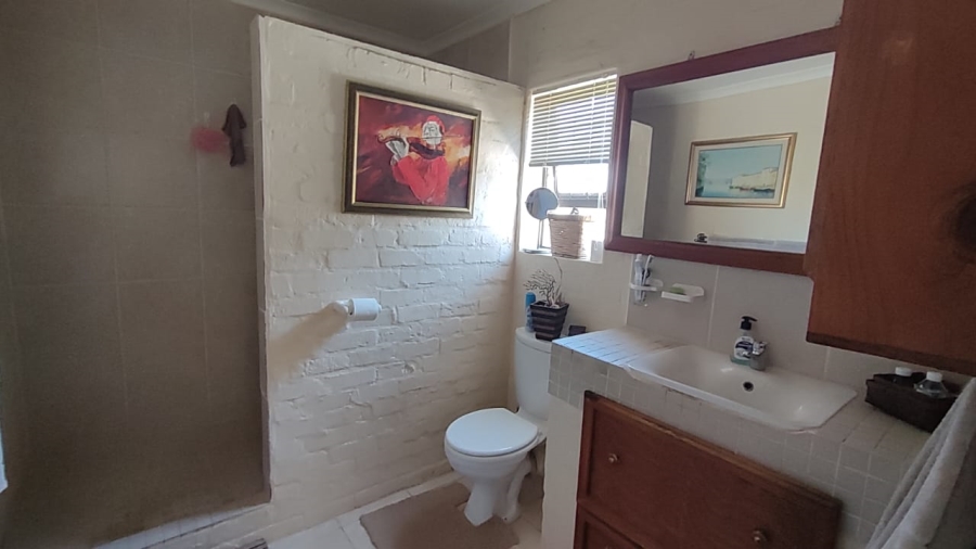 3 Bedroom Property for Sale in Stilbaai Wes Western Cape